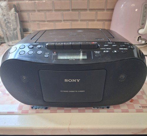 Sony vintage radio cassette - sony,