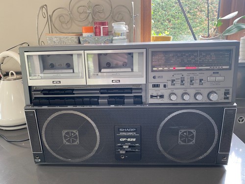 Sharp ghetto blaster 525 - sharp, gf-525