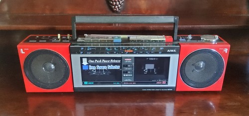 Aiwa w330k ghettoblaster - cs-w330k,