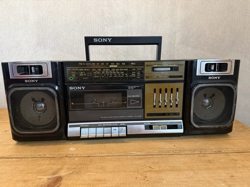 Vintage sony ghetto blaster - sony,
